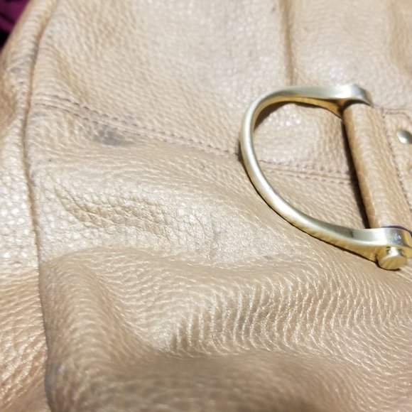 COPY - Golden Tan Shoulder Bag - Picture 16 of 16
